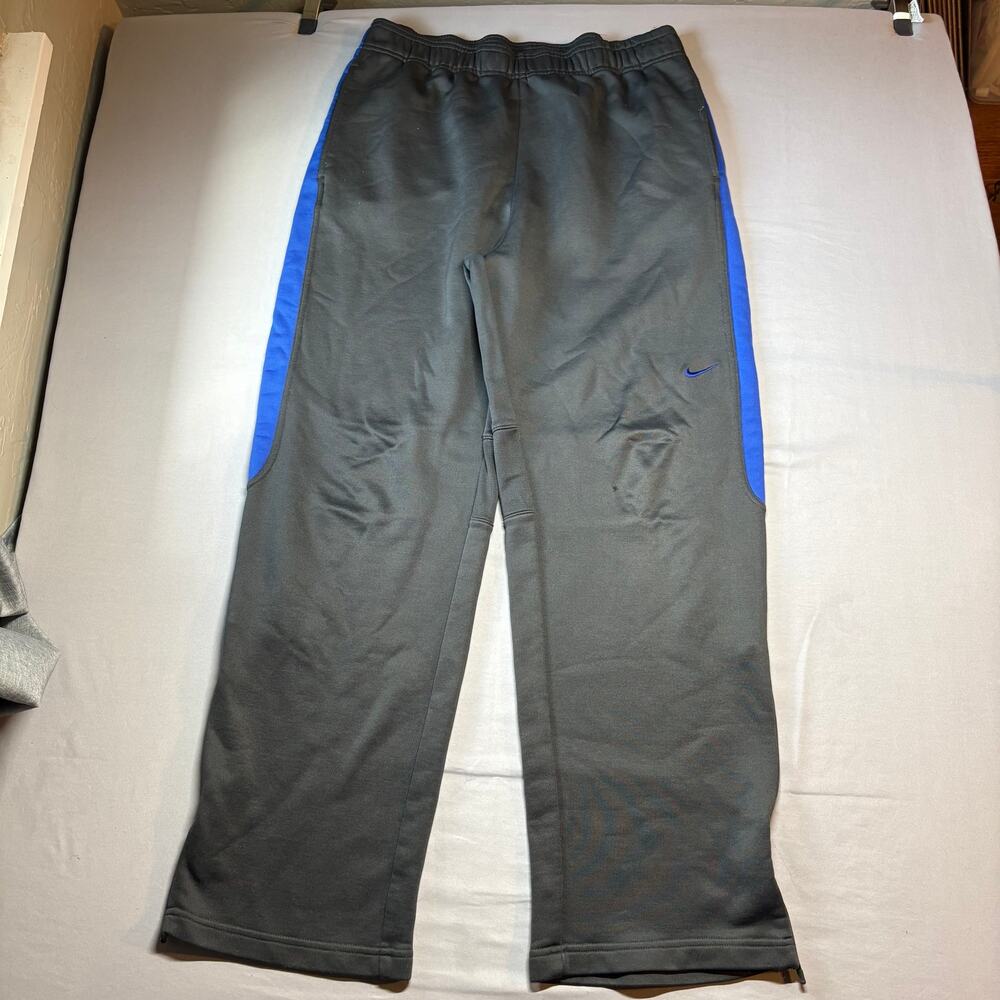 Nike straight leg baggy grey sweatpants